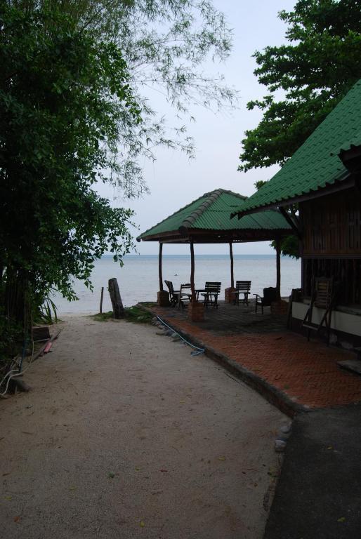Rose Garden Samui Bungalows Lamai Beach  Exterior photo